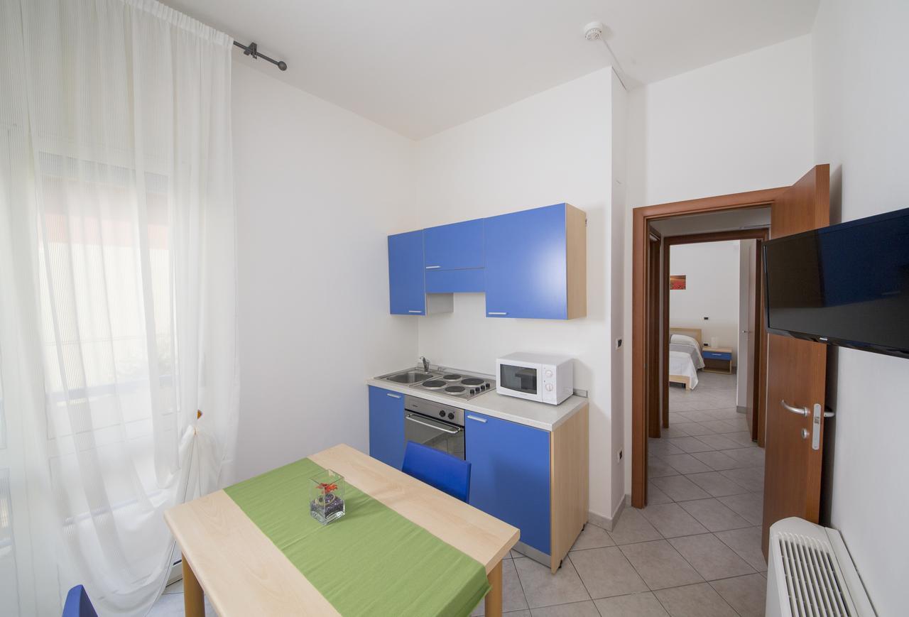 Residence Verbena Rimini Extérieur photo