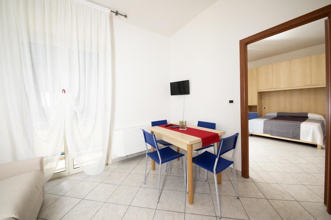 Residence Verbena Rimini Extérieur photo