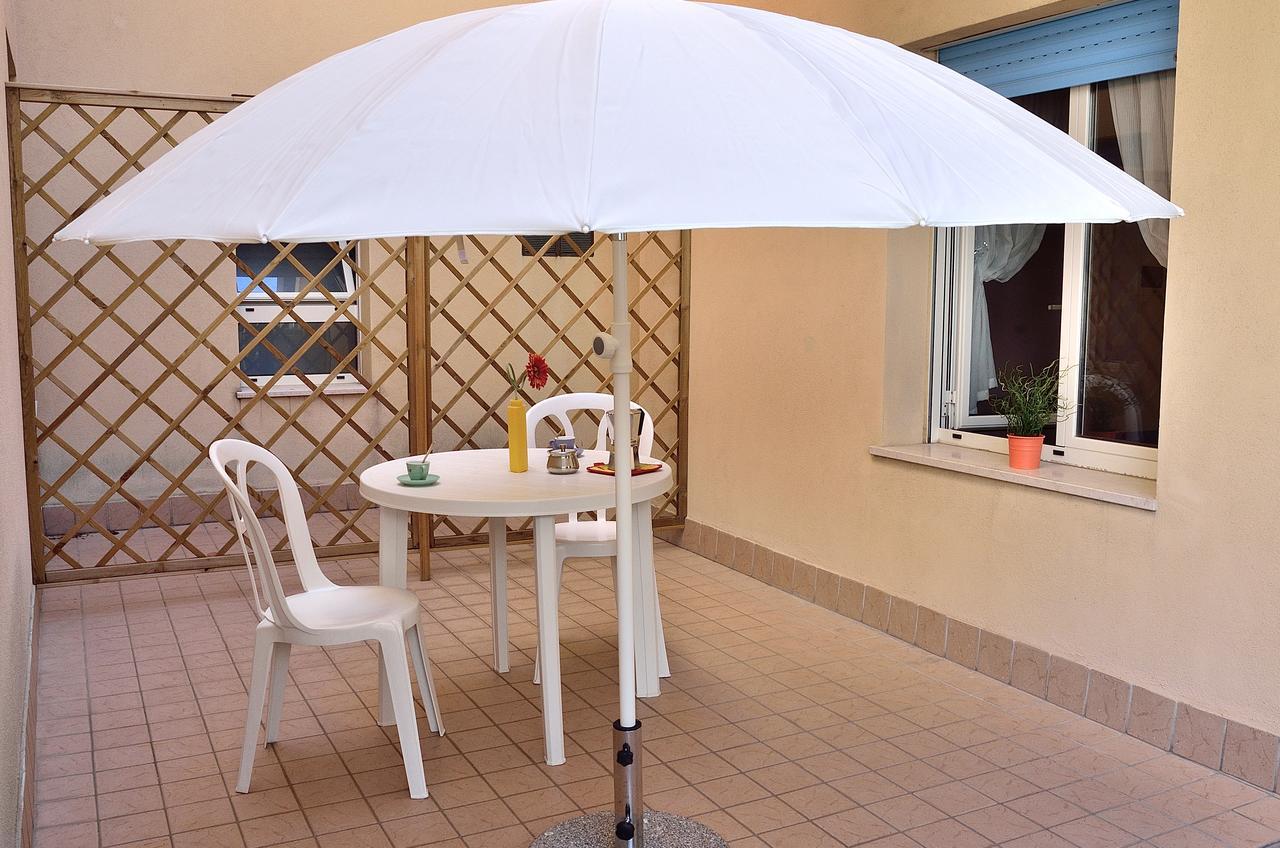 Residence Verbena Rimini Extérieur photo