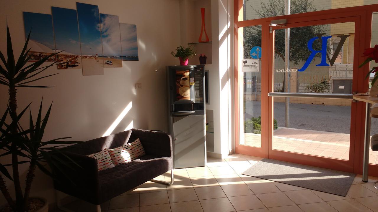 Residence Verbena Rimini Extérieur photo